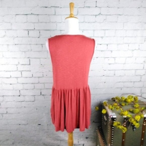 Catherine Malandrino Peplum Crocheted Lace Sleeveless Top Terra Cotta Pink Large - Picture 3 of 6